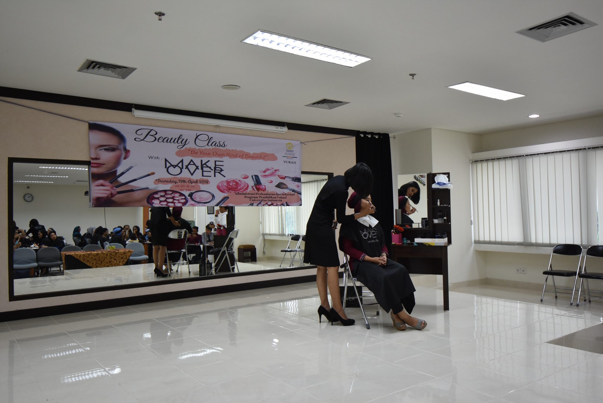 Beauty Class “Be Your Own Kind of Beautiful” oleh MakeOver