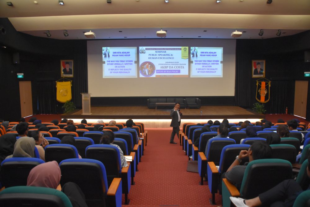 Seminar Public Speaking and Human Excellence