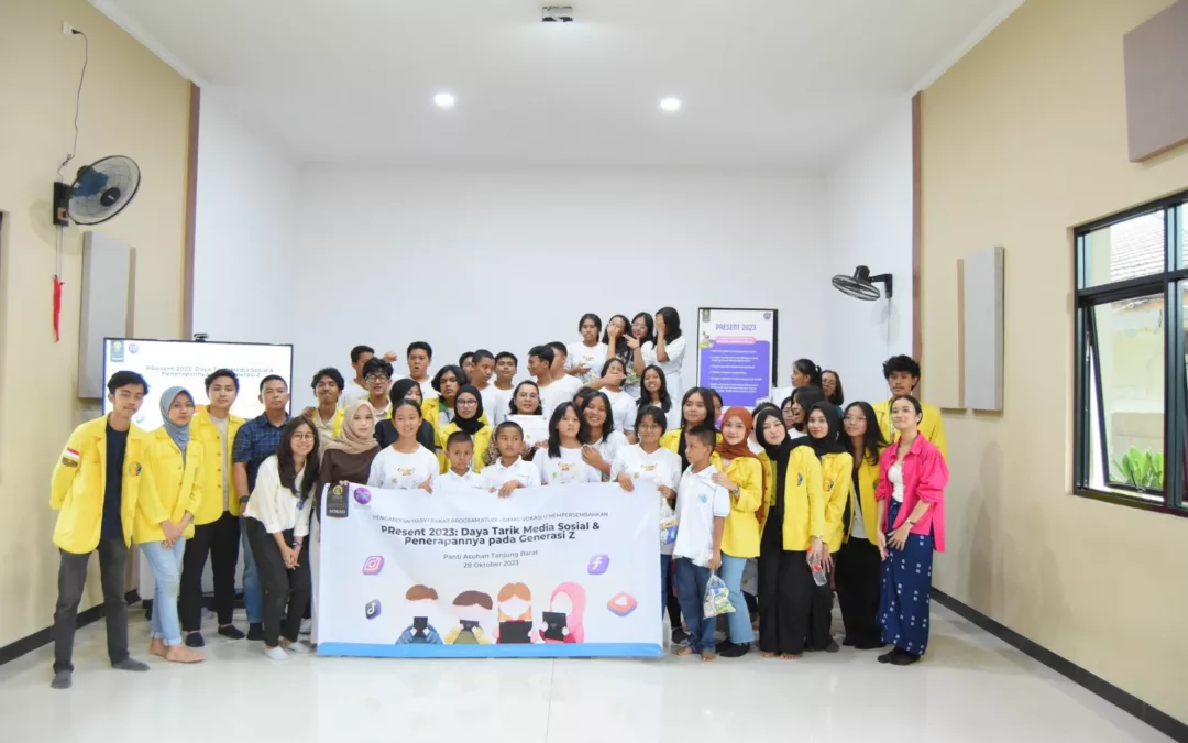 Mahasiswa Vokasi UI Berikan Literasi Media Sosial Bagi Anak-anak Panti Asuhan Tanjung Barat Agar Bijaksana dalam Penerapan