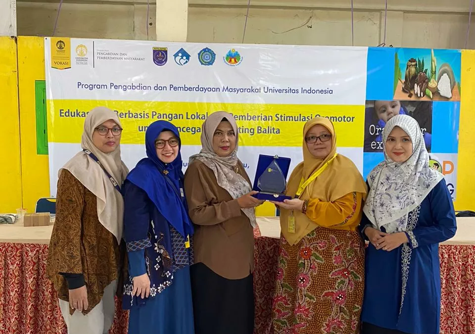 Vokasi UI Beri Edukasi Gizi Berbasis Pangan Lokal dan Pemberian Stimulasi Oromotor